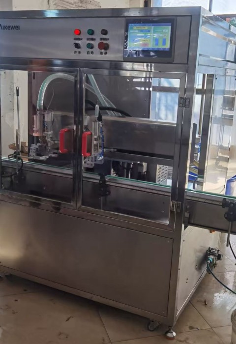 ダブルヘッドサーボ追従充填ライン